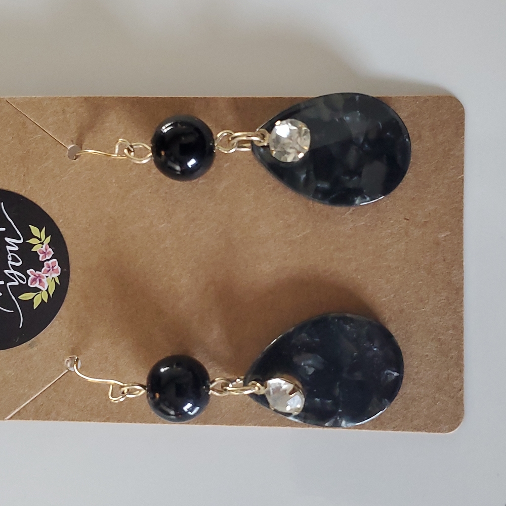 Boutique Black Faux Stone Gold Tone Dangle Fashion Earrings